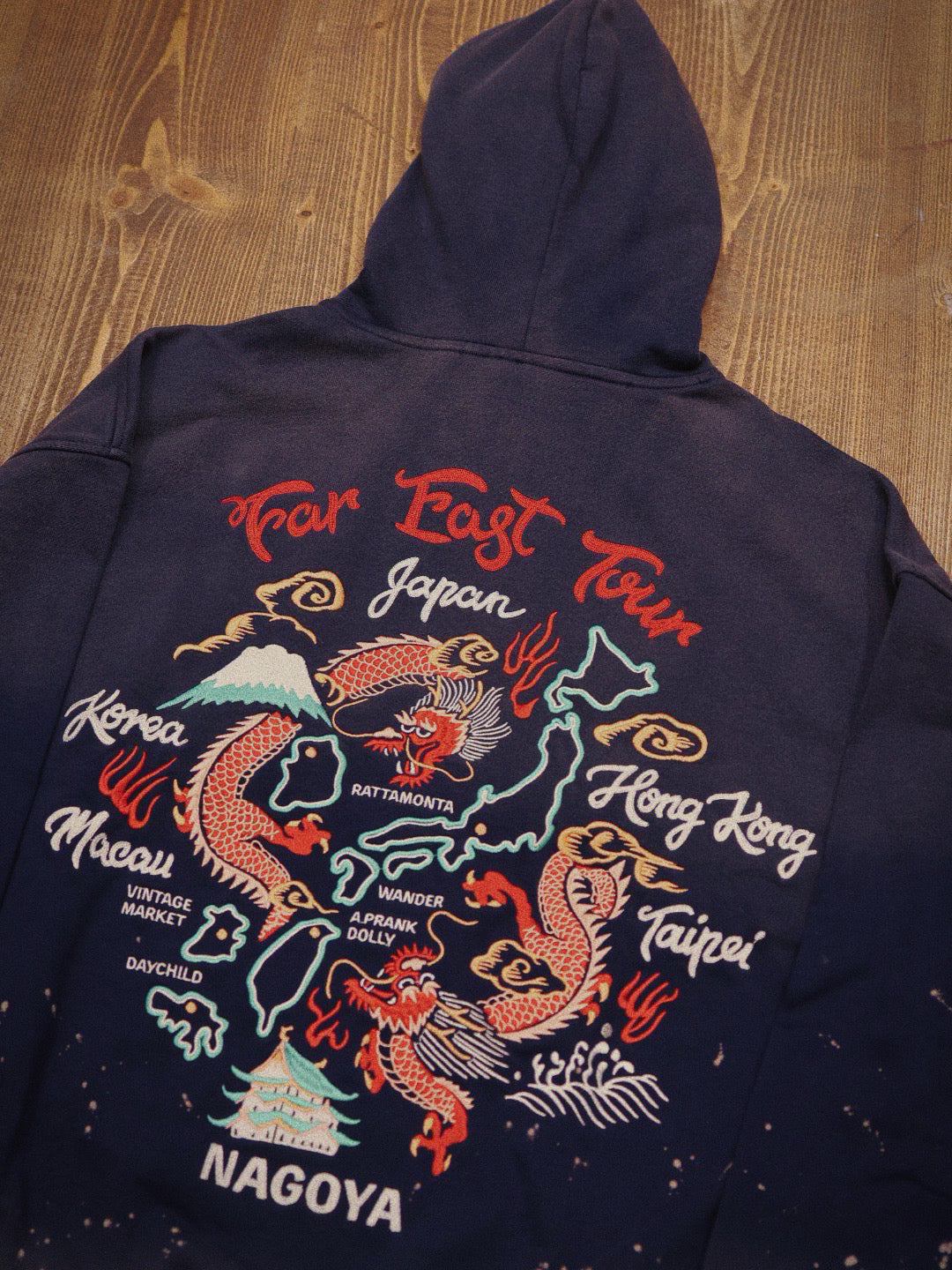 FAR EAST TOUR NAGOYA SOUVENIR HOODIE